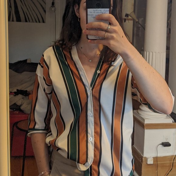 Oversized Stripped Shirt - Picture 4 of 4